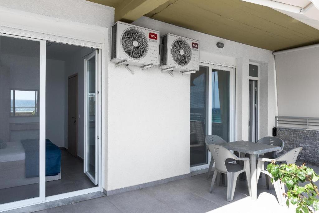 Blue Horizon 5 Apartment Nea Kallikrateia Exterior photo